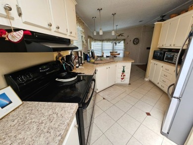 Please note; buyers do not own the land. This 2-bedroom, 2 bath on Big Cypress Golf and Country Club in Florida - for sale on GolfHomes.com, golf home, golf lot