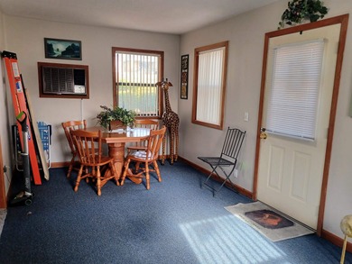 Do you want to enjoy all of what Arkansas has to offer? This on Cedar Glade Golf Course in Arkansas - for sale on GolfHomes.com, golf home, golf lot