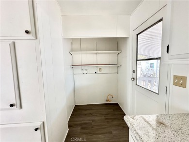 This charming 2 bedroom, 2 bathroom mobile home is located in on Hidden Springs Country Club in California - for sale on GolfHomes.com, golf home, golf lot