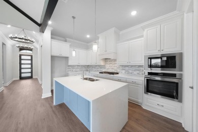 MLS# 20812542 - Built by Altura Homes - Ready Now! ~ This on Heath Golf and Yacht Club in Texas - for sale on GolfHomes.com, golf home, golf lot