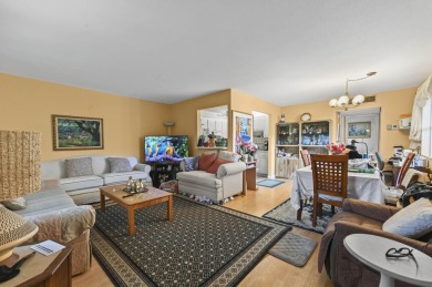 Light and bright corner unit second floor in walking distance to on Kings Point Golf -Flanders Way in Florida - for sale on GolfHomes.com, golf home, golf lot