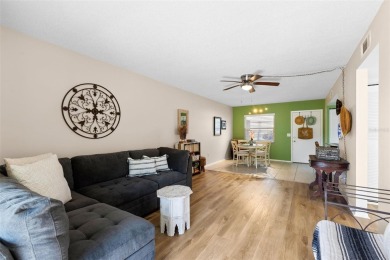 Experience easy Florida living in this bright and spacious on Tarpon Springs Golf Course in Florida - for sale on GolfHomes.com, golf home, golf lot
