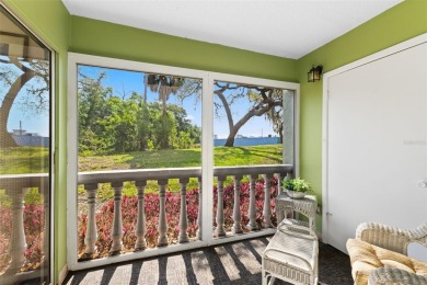 Experience easy Florida living in this bright and spacious on Tarpon Springs Golf Course in Florida - for sale on GolfHomes.com, golf home, golf lot