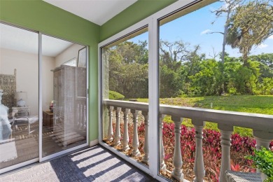 Experience easy Florida living in this bright and spacious on Tarpon Springs Golf Course in Florida - for sale on GolfHomes.com, golf home, golf lot