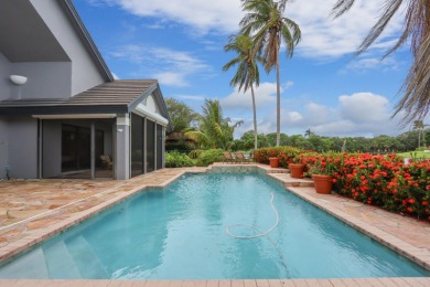 BEAUTIFUL LAKE VIEWS. SITUATED ON CUL-DE-SAC. NEEDS TENDER on  in Florida - for sale on GolfHomes.com, golf home, golf lot