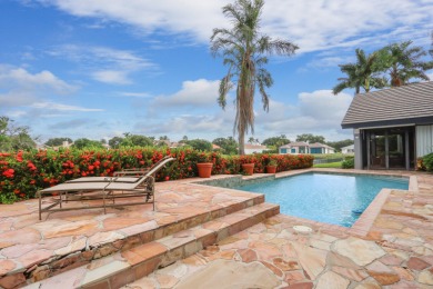 BEAUTIFUL LAKE VIEWS. SITUATED ON CUL-DE-SAC. NEEDS TENDER on  in Florida - for sale on GolfHomes.com, golf home, golf lot