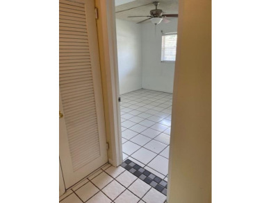 Welcome To Stuart Florida ,Perfect Location! 1 Bedroom 1 Bath on Monterey Yacht and Country Club in Florida - for sale on GolfHomes.com, golf home, golf lot