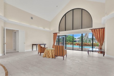 BEAUTIFUL LAKE VIEWS. SITUATED ON CUL-DE-SAC. NEEDS TENDER on  in Florida - for sale on GolfHomes.com, golf home, golf lot