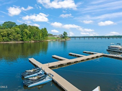 THE MOORINGS Unit 12 is a highly sought-after GROUND FLOOR unit on Kinderton Country Club in Virginia - for sale on GolfHomes.com, golf home, golf lot