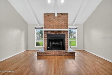 NEW CARPET and Beautiful Natural Lighting throughout! Come see on The Club At Pelican Bay - North Course in Florida - for sale on GolfHomes.com, golf home, golf lot