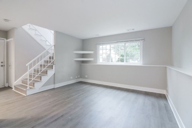 Beautifully Updated 3-Bed, 2-Bath Raised Ranch on Quiet on Poplar Creek Country Club in Illinois - for sale on GolfHomes.com, golf home, golf lot