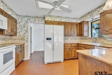 Enjoy all the amenities that Hide Away has to offer and this on Hide-A-Way Lake Golf Course in Texas - for sale on GolfHomes.com, golf home, golf lot