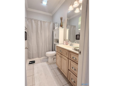 Maintenance free living at its finest! Stunning 3BR/2BA on Blackberry Trail Golf Course in Alabama - for sale on GolfHomes.com, golf home, golf lot