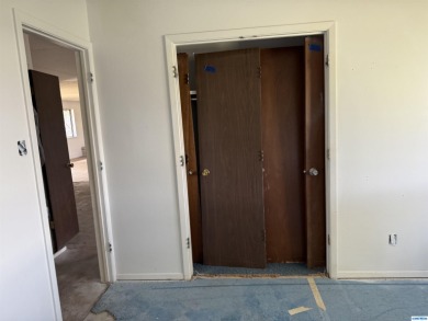 Here's an investment opportunity that could really turn out well on Silver City Golf Course in New Mexico - for sale on GolfHomes.com, golf home, golf lot