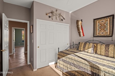 An attractive compact low maintenance single level 3 bedroom 2 on Oakcreek Country Club in Arizona - for sale on GolfHomes.com, golf home, golf lot