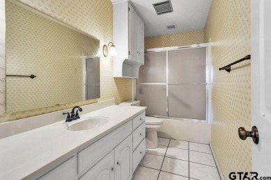 Enjoy all the amenities that Hide Away has to offer and this on Hide-A-Way Lake Golf Course in Texas - for sale on GolfHomes.com, golf home, golf lot