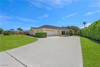 Boasting 3 bedrooms plus a den, 2.5 baths, and a 2-car garage on LaPlaya Golf Club in Florida - for sale on GolfHomes.com, golf home, golf lot