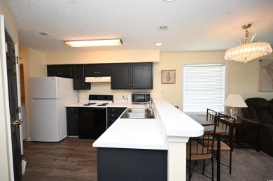 This condo is located on the SECOND FLOOR END UNIT! COMES on Aberdeen Golf and Country Club in South Carolina - for sale on GolfHomes.com, golf home, golf lot