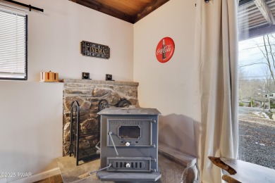 Welcome to this beautifully updated bi-level home, perfectly on The Hideout Golf in Pennsylvania - for sale on GolfHomes.com, golf home, golf lot