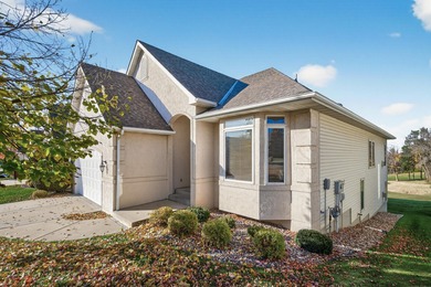 Beautiful Detached Townhome on The Wilds Golf Course! Located in on The Wilds Golf Club in Minnesota - for sale on GolfHomes.com, golf home, golf lot