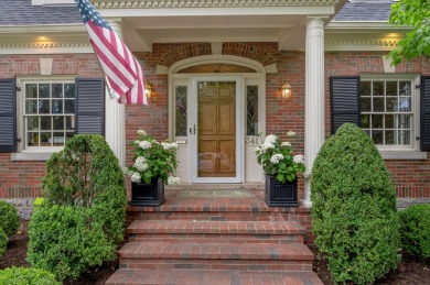 Welcome to this charming 1.5-story home in the highly on Idle Hour Country Club in Kentucky - for sale on GolfHomes.com, golf home, golf lot