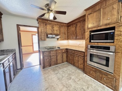 Spacious, all brick home in Coldstream, all on 1 level except on Club At Rawls Creek in South Carolina - for sale on GolfHomes.com, golf home, golf lot