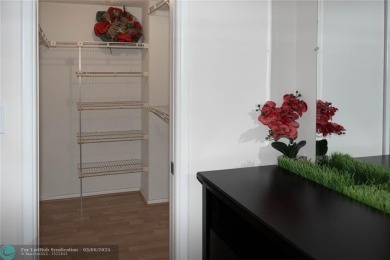MOTIVATED SELLERS! Bring your offer to this spacious low priced on Oaks Country Club in Florida - for sale on GolfHomes.com, golf home, golf lot