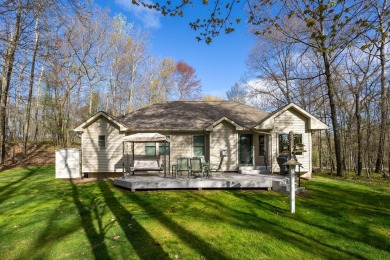 Charming ranch-style home in the heart of Canadian Lakes resort on St. Ives Golf Club in Michigan - for sale on GolfHomes.com, golf home, golf lot