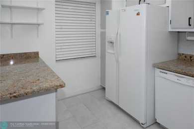 MOTIVATED SELLERS! Bring your offer to this spacious low priced on Oaks Country Club in Florida - for sale on GolfHomes.com, golf home, golf lot
