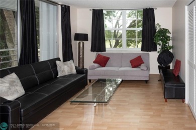 MOTIVATED SELLERS! Bring your offer to this spacious low priced on Oaks Country Club in Florida - for sale on GolfHomes.com, golf home, golf lot