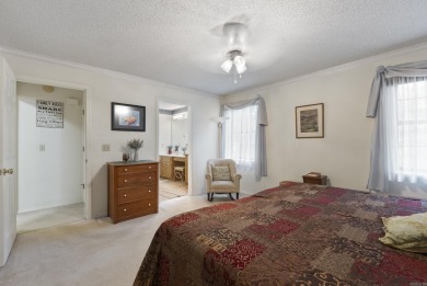 NEW LISTING! All offers due by Tuesday at 5:00 PM! This charming on Coronado Golf Course in Arkansas - for sale on GolfHomes.com, golf home, golf lot