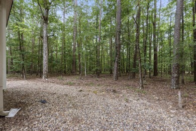 NEW LISTING! All offers due by Tuesday at 5:00 PM! This charming on Coronado Golf Course in Arkansas - for sale on GolfHomes.com, golf home, golf lot