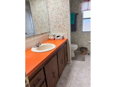 Great Opportunity in this Premier Ocala 55+ Community! Gorgeous on Rolling Greens Executive Golf Community in Florida - for sale on GolfHomes.com, golf home, golf lot