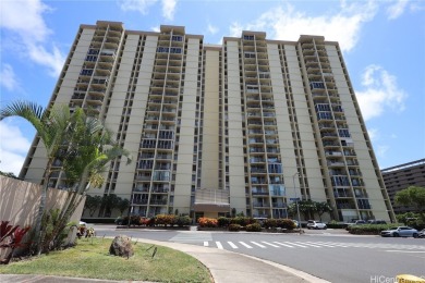 Move-in ready, well-maintained, corner unit in Century West on Honolulu Country Club in Hawaii - for sale on GolfHomes.com, golf home, golf lot