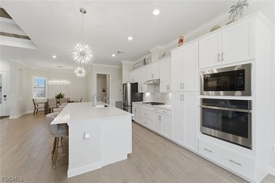 Rare Oakmont II Estate Home in Verdana Village - SELLER on Old Corkscrew Golf Club in Florida - for sale on GolfHomes.com, golf home, golf lot