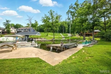 WOW -- Rare Lakefront Opportunity on a Private Cul-de-sac on 1/2 on Raintree Country Club in Missouri - for sale on GolfHomes.com, golf home, golf lot