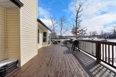 WOW -- Rare Lakefront Opportunity on a Private Cul-de-sac on 1/2 on Raintree Country Club in Missouri - for sale on GolfHomes.com, golf home, golf lot