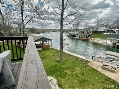 WOW -- Rare Lakefront Opportunity on a Private Cul-de-sac on 1/2 on Raintree Country Club in Missouri - for sale on GolfHomes.com, golf home, golf lot