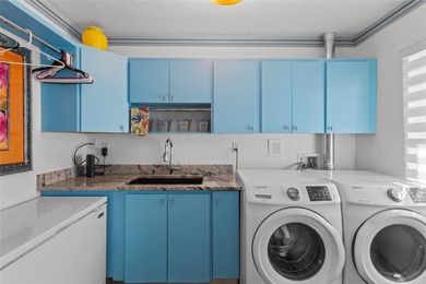 Looking for a great home with a Mother-In-Law Suite, or want to on Sorrento Par 3 in Florida - for sale on GolfHomes.com, golf home, golf lot