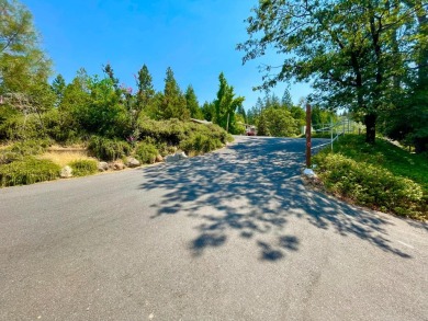 Welcome to a delightful Octoplex located in the serene and on Forest Meadows Golf Course in California - for sale on GolfHomes.com, golf home, golf lot