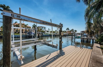 Boater's paradise awaits - Opportunity abounds at this on The Renaisssance Vinoy Golf Club in Florida - for sale on GolfHomes.com, golf home, golf lot