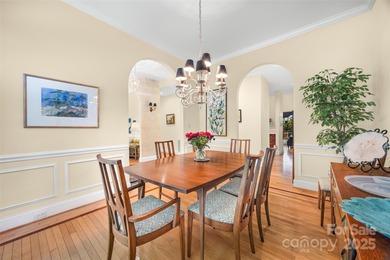 Welcome home to 20 Pine Knoll Lane and living close to the lake on River Hills Country Club in South Carolina - for sale on GolfHomes.com, golf home, golf lot