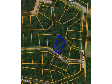 Located in the peaceful Sussex Subdivision of Bella Vista, this on Bella Vista - Metfield Golf Complex and Country Club in Arkansas - for sale on GolfHomes.com, golf home, golf lot