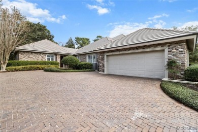 STATELY AND MAJESTIC BEST DESCRIBES THIS METICULOUSLY MAINTAINED on Black Diamond Ranch Golf Course in Florida - for sale on GolfHomes.com, golf home, golf lot