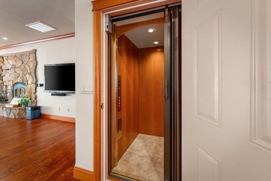 MOUNT SHASTA LUXURY LIVING ON THE 9TH HOLE. This 5,204 SF custom on Mount Shasta Resort in California - for sale on GolfHomes.com, golf home, golf lot