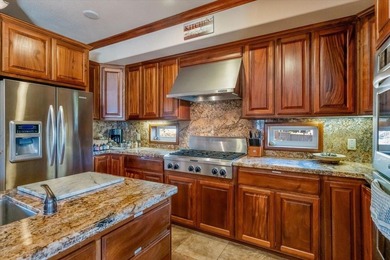 MOUNT SHASTA LUXURY LIVING ON THE 9TH HOLE. This 5,204 SF custom on Mount Shasta Resort in California - for sale on GolfHomes.com, golf home, golf lot