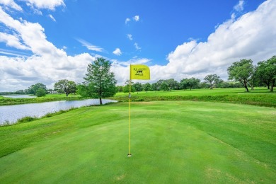 This 3 bedroom 3 bath townhome is perfectly situated right on on Riverhill Country Club in Texas - for sale on GolfHomes.com, golf home, golf lot