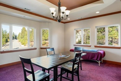 MOUNT SHASTA LUXURY LIVING ON THE 9TH HOLE. This 5,204 SF custom on Mount Shasta Resort in California - for sale on GolfHomes.com, golf home, golf lot