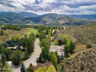 Welcome to this warm and spacious refreshed home offering on Sonnenalp Golf Club in Colorado - for sale on GolfHomes.com, golf home, golf lot