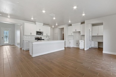 Experience the Franklin Floorplan - Spacious, Versatile Living on Emerald Springs Golf Course in Texas - for sale on GolfHomes.com, golf home, golf lot
